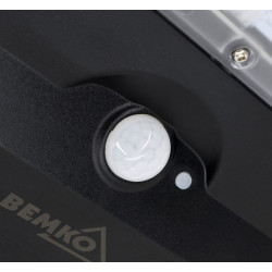 Solarna oprawa uliczna LED SOLGER 15W 1600lm 4K IP65 czarna PIR Bemko Solarna oprawa uliczna LED SOLGER 15W 1600lm 4K IP65 czarna PIR Bemko