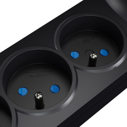 Przedłużacz z filtrem 5-GN 1,5m czarny AX5/PRO/1,5M/CZARNY Plastrol Przedłużacz z filtrem 5-GN 1,5m czarny AX5/PRO/1,5M/CZARNY Plastrol