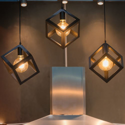 Żarówka LED E27 globe G95 bursztyn filament 4,8W 300lm 2,2K VT-2075 Żarówka LED E27 globe G95 bursztyn filament 4,8W 300lm 2,2K VT-2075