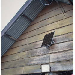 Naświetlacz LED solarny 10W 800lm czarny 4K czujnik zmierzchowy IP65