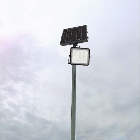 Naświetlacz LED solarny 10W 800lm czarny 4K czujnik zmierzchowy IP65 pilot SKU7824 V-Tac