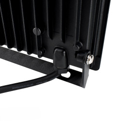 Naświetlacz LED 10W 4000K 800lm IP65 czarny C64-LFK2-010BL-4K Bemko